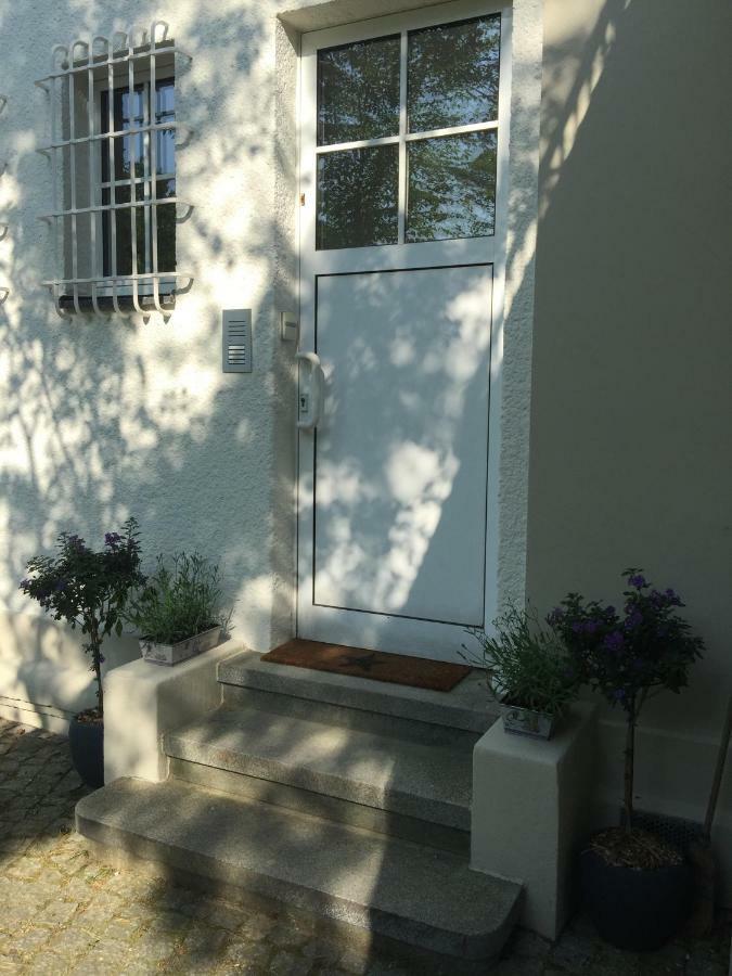 Villa Golding - Flat 2 ドレスデン エクステリア 写真